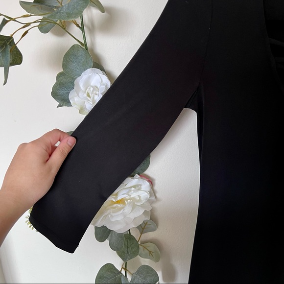 🤍 Forever 21 Bodycon Dress - Picture 4 of 5